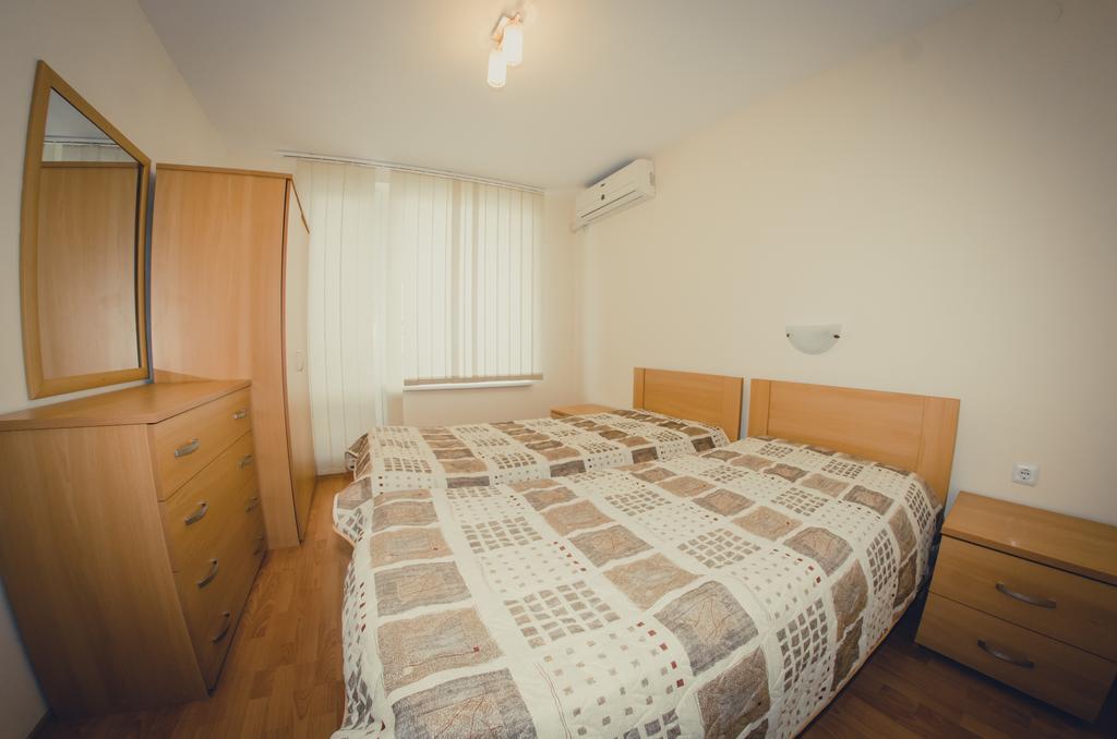 Waterpark Fort Apartments Slantchev Briag Extérieur photo