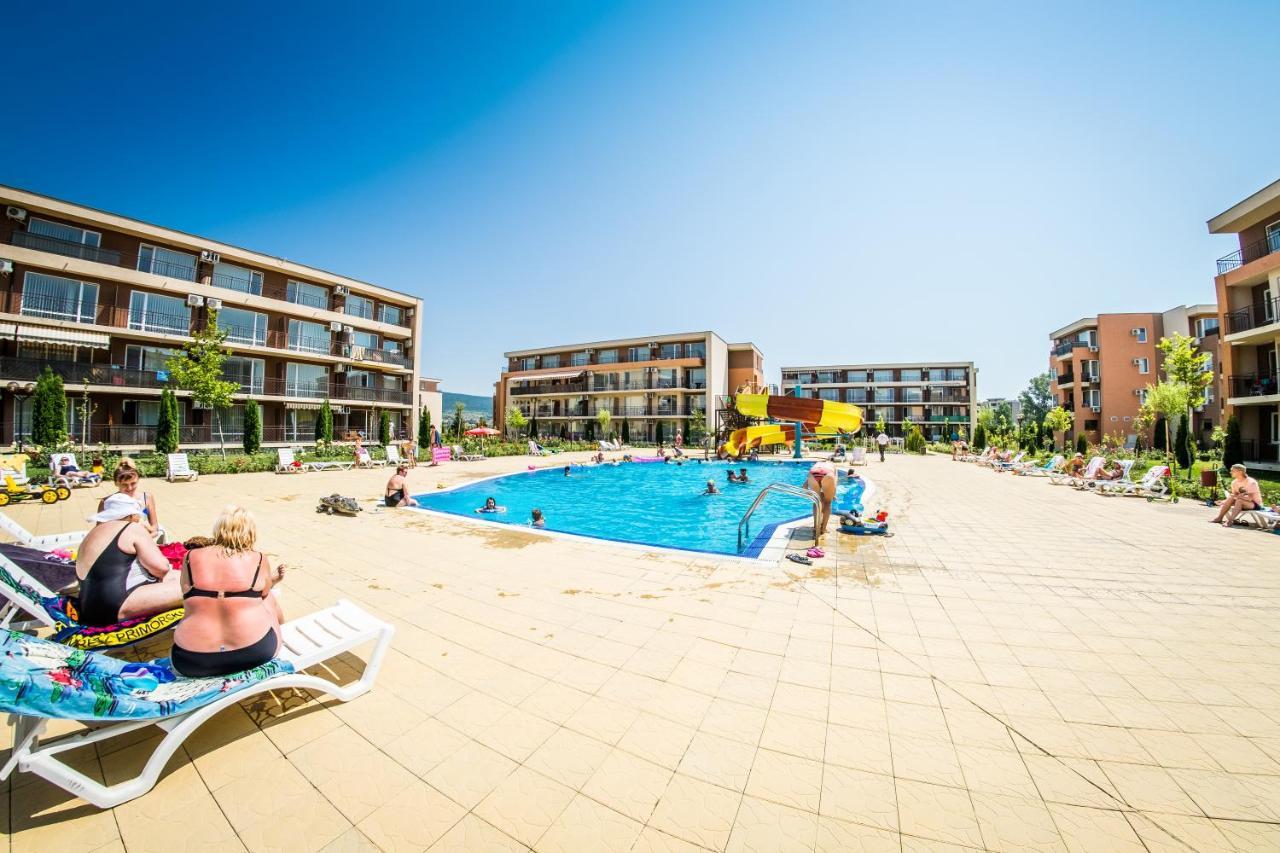 Waterpark Fort Apartments Slantchev Briag Extérieur photo