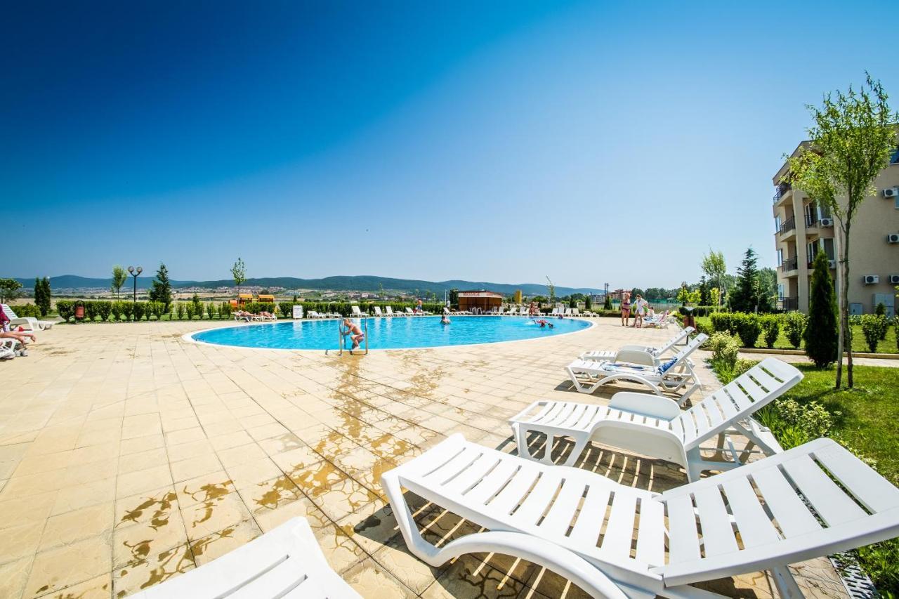 Waterpark Fort Apartments Slantchev Briag Extérieur photo